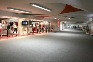 motoboy-estadio-Morumbi-hall-interior